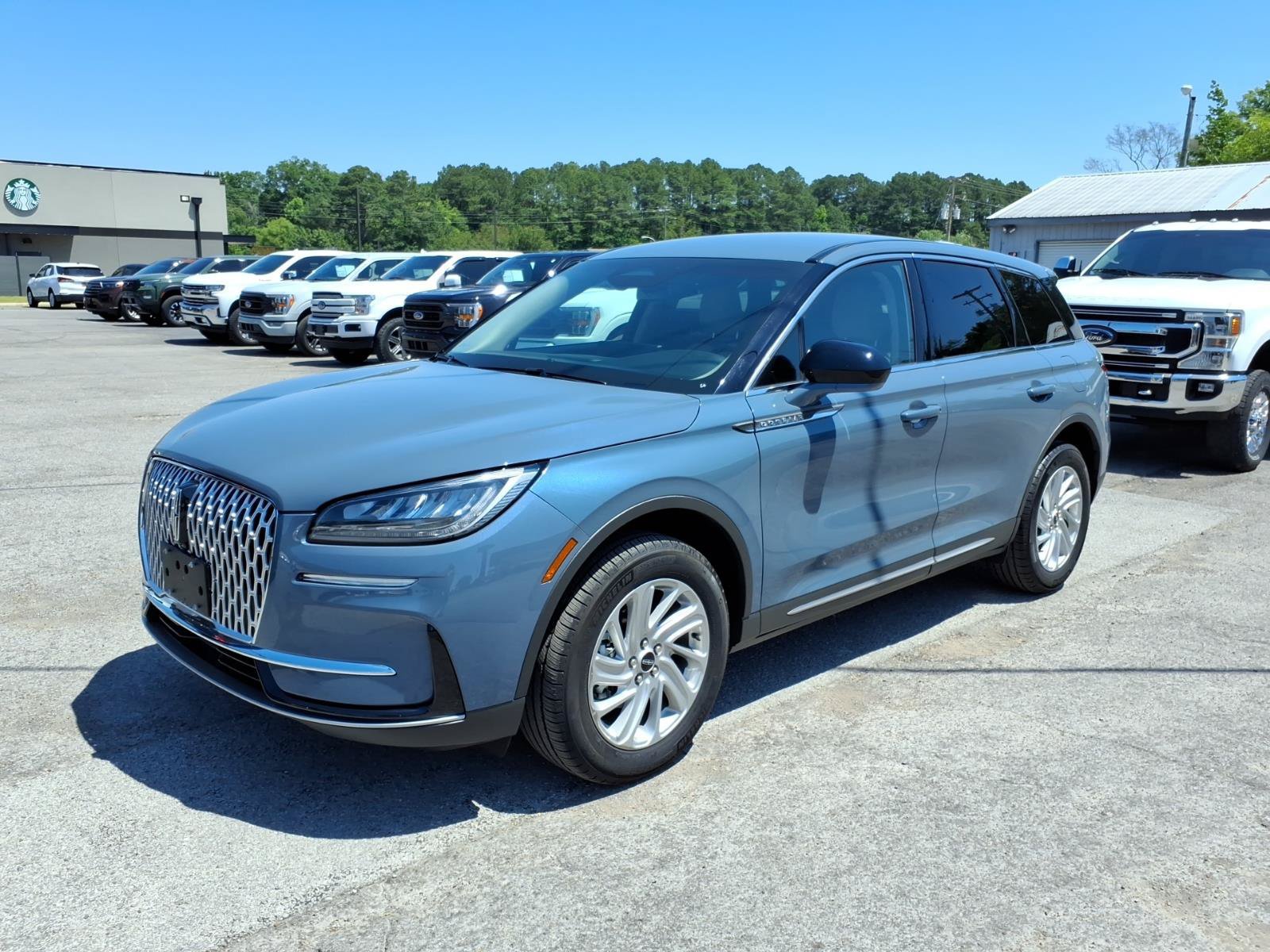 Used 2025 Lincoln Corsair AWD image 1