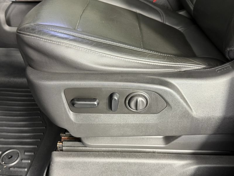 Used 2020 Chevrolet Silverado 1500 LTZ AWD/4WD image 74