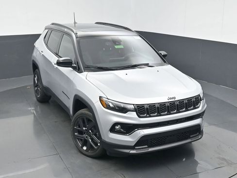 New 2026 Jeep Compass Limited image 40
