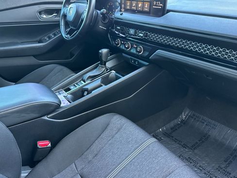 Used 2023 Honda Accord Sport image 32