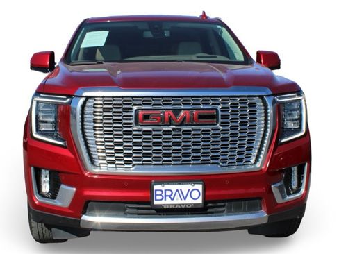Used 2021 GMC Yukon Denali w/ LPO, Illumination Package image 2