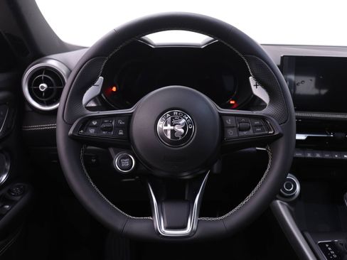 New 2026 Alfa Romeo Tonale w/ Active Assist Package AWD/4WD image 15