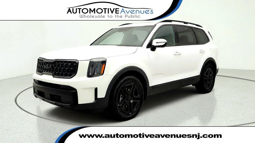 Used 2025 Kia Telluride EX X-Line AWD/4WD image 1