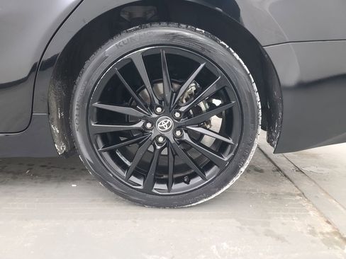 Used 2023 Toyota Camry XSE image 10