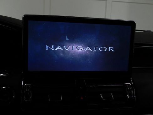 Used 2024 Lincoln Navigator Reserve w/ Equipment Group 201A image 45