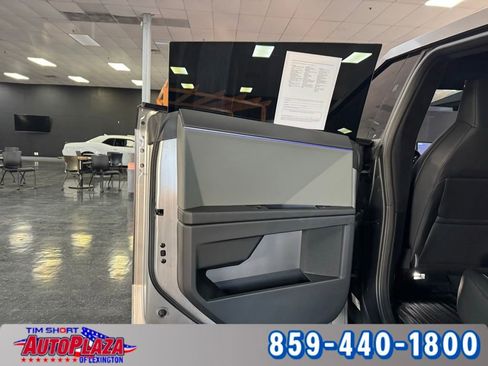 Used 2024 Tesla Cybertruck AWD Crew Cab image 45