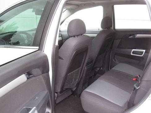 Used 2012 Chevrolet Captiva Sport LT FWD image 14