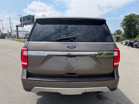 Used 2018 Ford Expedition XLT AWD/4WD image 4