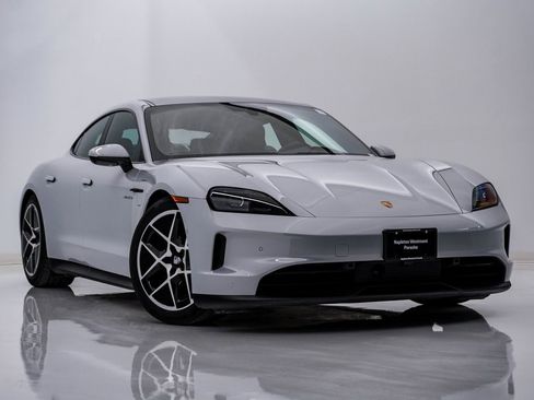 Certified 2025 Porsche Taycan image 8