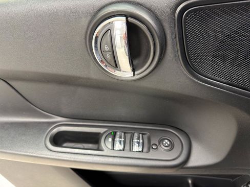 Used 2018 MINI Cooper Countryman ALL4 AWD/4WD image 15