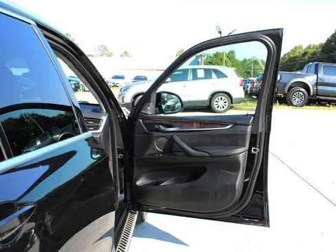 Used 2015 BMW X5 xDrive35d image 35