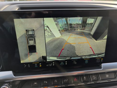 Used 2023 GMC Sierra 1500 SLT w/ SLT Premium Plus Package image 23