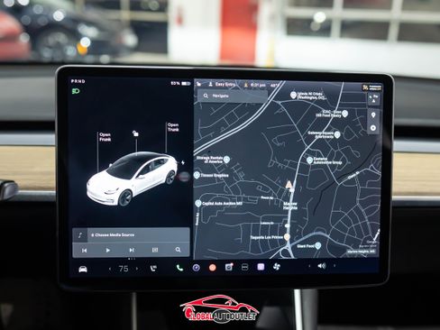 Used 2019 Tesla Model 3 Standard Range Plus image 28