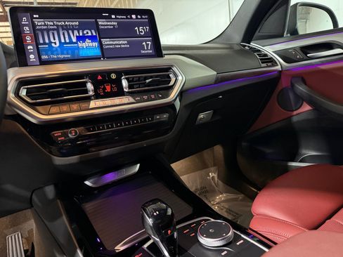 Used 2022 BMW X3 xDrive30i w/ Premium Package 2 image 28