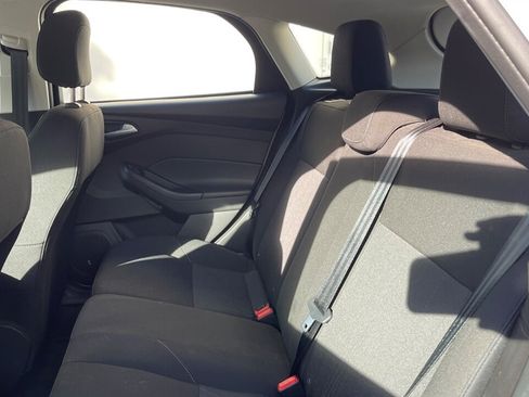 Used 2018 Ford Focus SEL FWD image 14