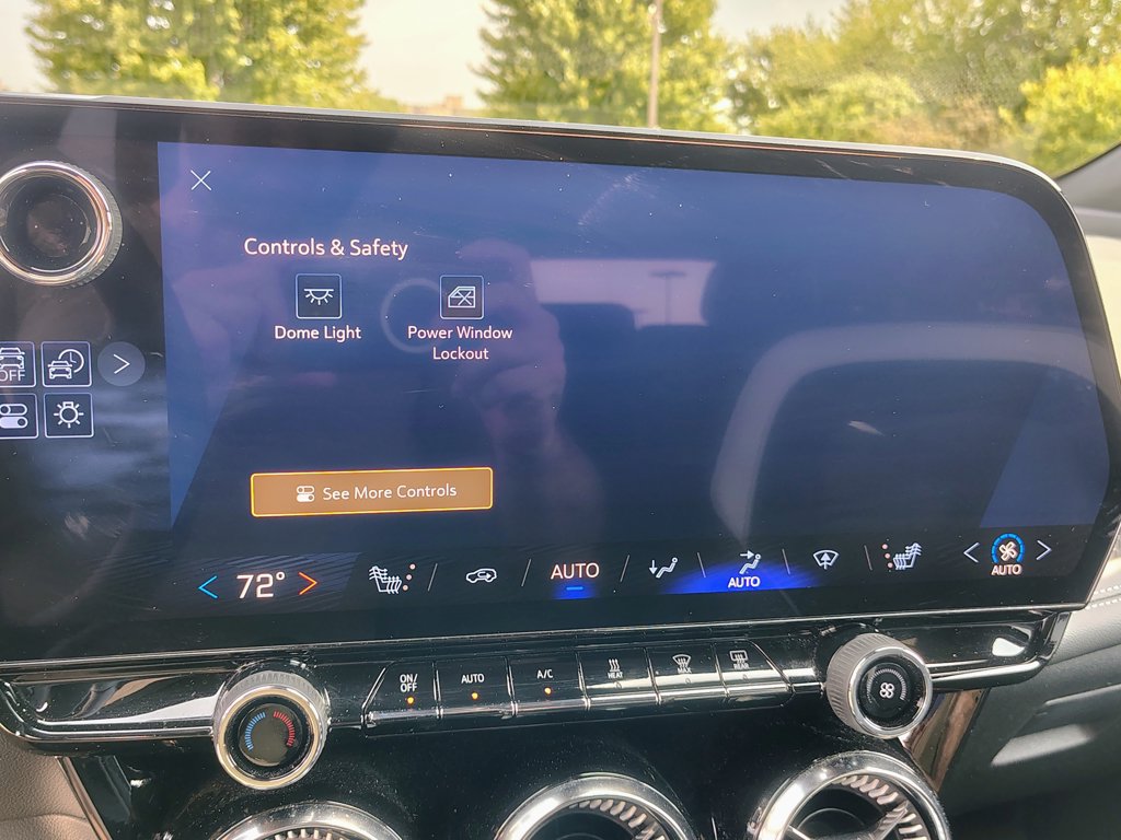 Certified 2024 Chevrolet Blazer EV LT AWD/4WD image 34