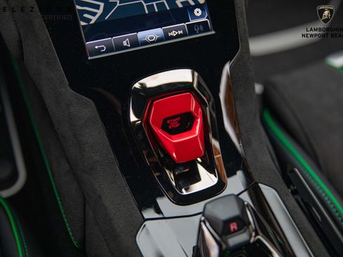 Used 2023 Lamborghini Huracan Tecnica image 30