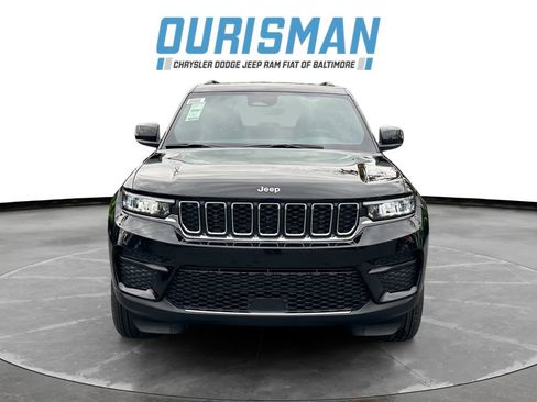 New 2025 Jeep Grand Cherokee Laredo X w/ Luxury Tech Group I image 8