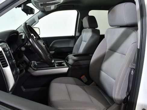 Used 2018 Chevrolet Silverado 1500 LT w/ All Star Edition AWD/4WD image 6