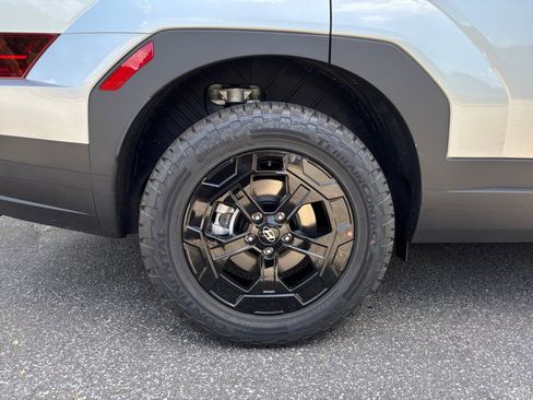 Certified 2025 Hyundai Santa Fe XRT image 23