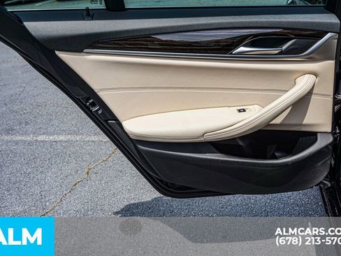 Used 2022 BMW 530i xDrive w/ Convenience Package image 55