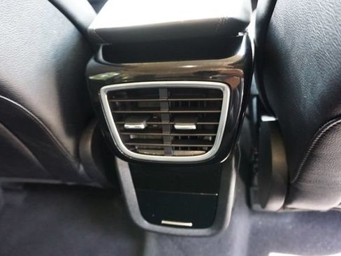 Used 2023 Lincoln Nautilus FWD w/ Premium Package image 21