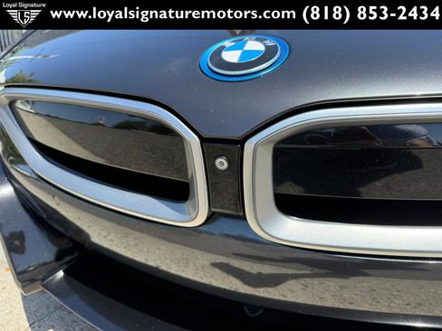 Used 2015 BMW i8 image 37
