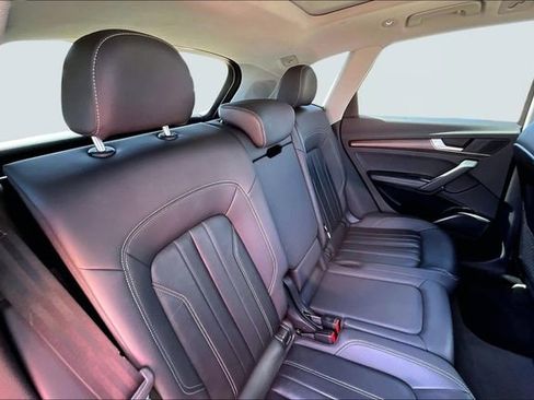 Used 2022 Audi Q5 2.0T Premium Plus w/ Premium Plus Package image 29