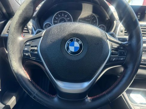 Used 2018 BMW 330i Sedan w/ Convenience Package RWD image 28