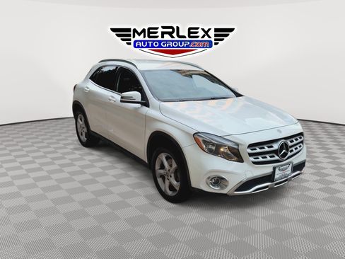 Used 2020 Mercedes-Benz GLA 250 4MATIC image 2