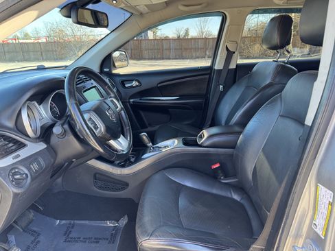 Used 2019 Dodge Journey GT image 26