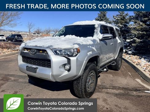Used 2018 Toyota 4Runner SR5 Premium w/ Wilderness Package image 3