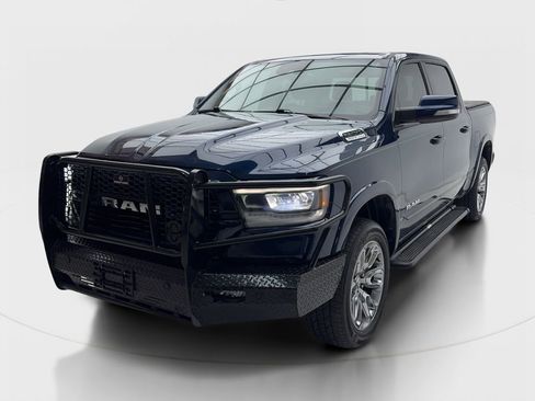 Used 2021 RAM 1500 Laramie w/ Sport Appearance Package AWD/4WD image 4