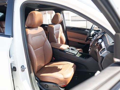 Used 2019 Mercedes-Benz GLE 43 AMG 4MATIC image 17