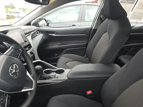 Certified 2023 Toyota Camry LE w/ Convenience Package FWD image 9