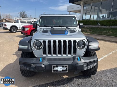 Used 2023 Jeep Wrangler Unlimited Rubicon 4xe w/ Cold Weather Group AWD/4WD image 9