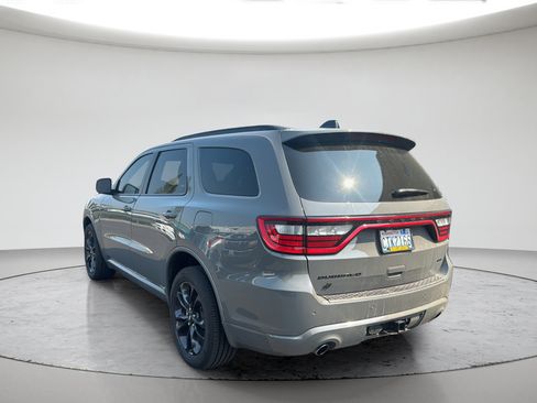 Used 2025 Dodge Durango GT w/ Blacktop Package AWD/4WD image 7