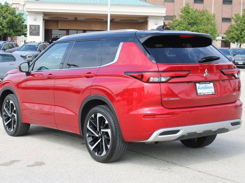 Used 2024 Mitsubishi Outlander SEL AWD/4WD image 7