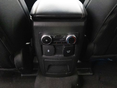 Used 2023 Ford Explorer Limited w/ Equipment Group 301A image 27