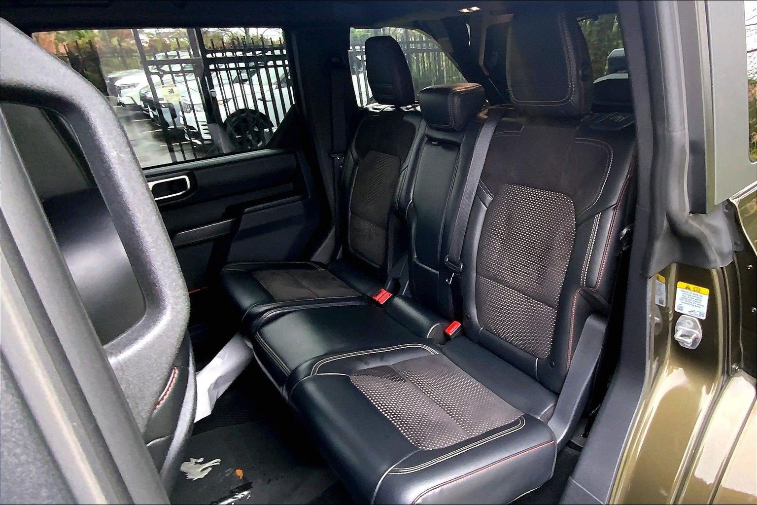 Used 2024 Ford Bronco Raptor w/ Interior Carbon Fiber Pack 6 AWD/4WD image 20