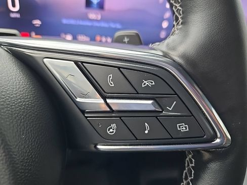 Used 2025 Buick Enclave Avenir w/ Super Cruise Package AWD/4WD image 18