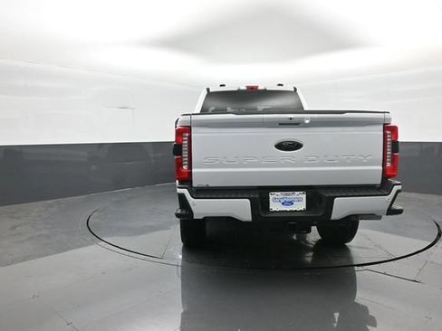 New 2026 Ford F250 Lariat w/ Black Appearance Package AWD/4WD image 6