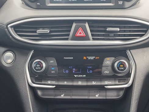 Used 2020 Hyundai Santa Fe SEL w/ Convenience Package AWD/4WD image 18