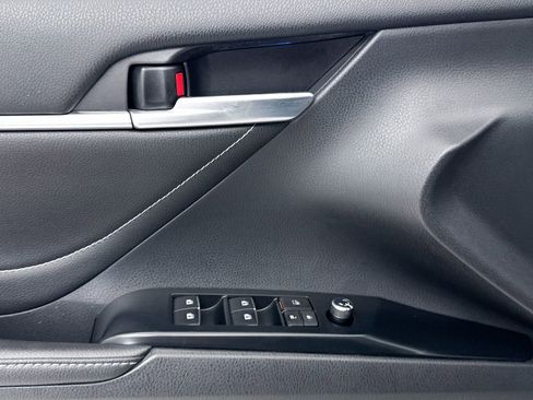 Used 2018 Toyota Camry XSE w/ Audio Package image 32