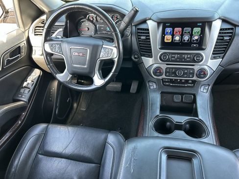 Used 2018 GMC Yukon SLT w/ Premium Edition AWD/4WD image 14