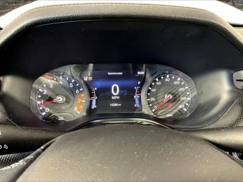 Used 2022 Jeep Compass Latitude AWD/4WD image 12