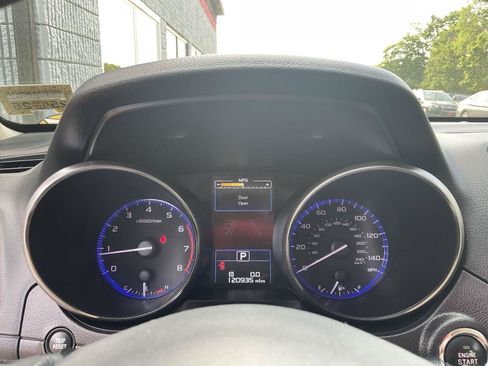 Used 2017 Subaru Legacy 2.5i Limited AWD/4WD image 16