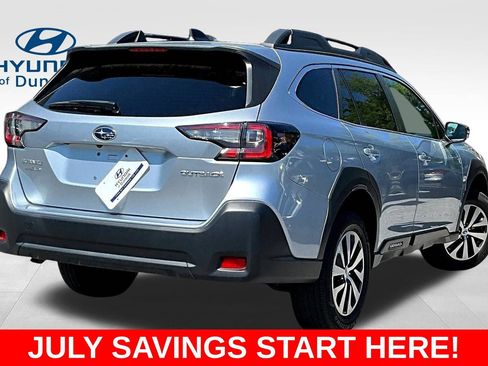Used 2023 Subaru Outback Premium AWD/4WD image 8