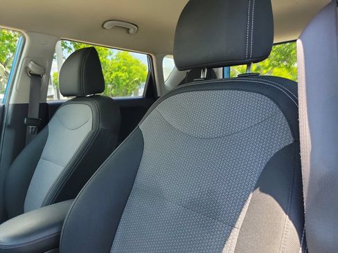 Used 2017 Kia Soul + w/ Designer's Package FWD image 15