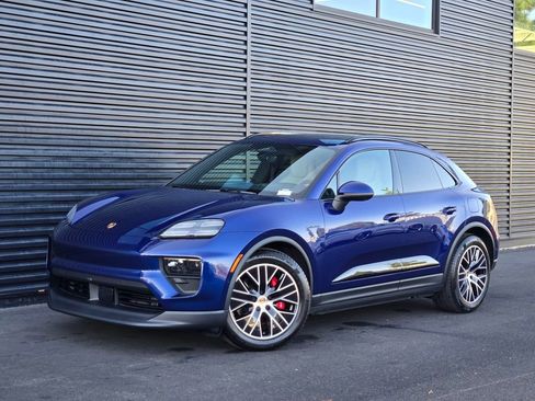 New 2025 Porsche Macan 4S Electric image 1
